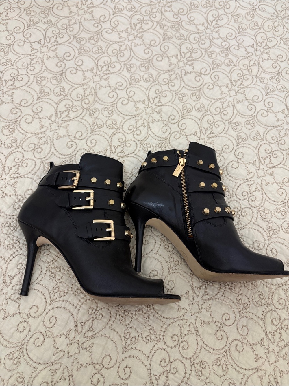 Michael Kors Bryn studded Black leather peek-Toe Buckle high heel ankle Boot 10